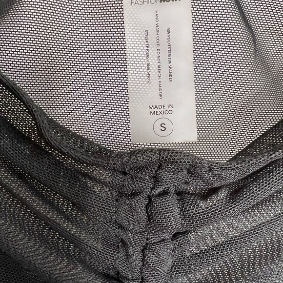 SOLD Fashion Nova Black Off Shoulder Mesh Long Sleeve Crop Top - Picture 7 of 8